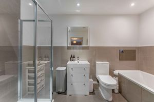 Photo 18- click for photo gallery